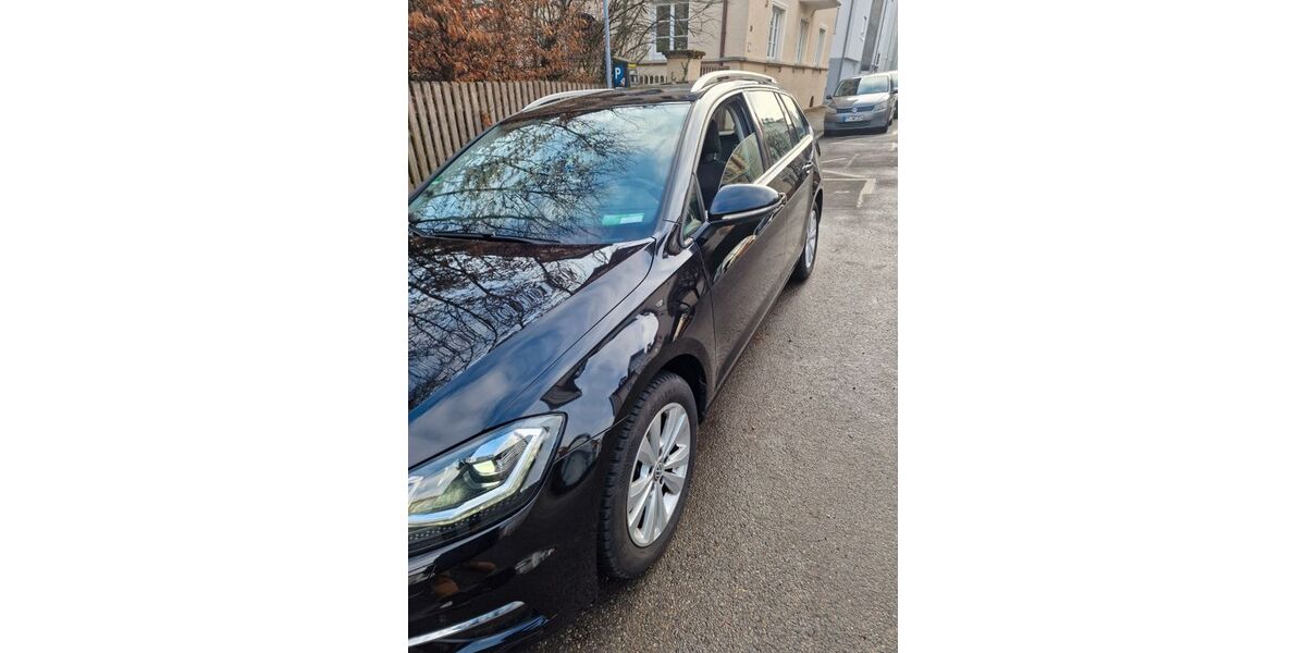 VW Golf 221.000 km 8.200 &euro; Reutlingen 72764