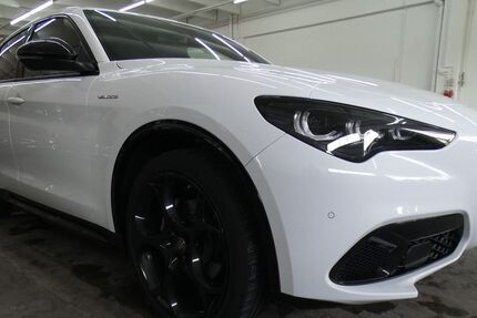 Alfa Romeo Stelvio 71.600 km 30.899 &euro; Metzingen 72555