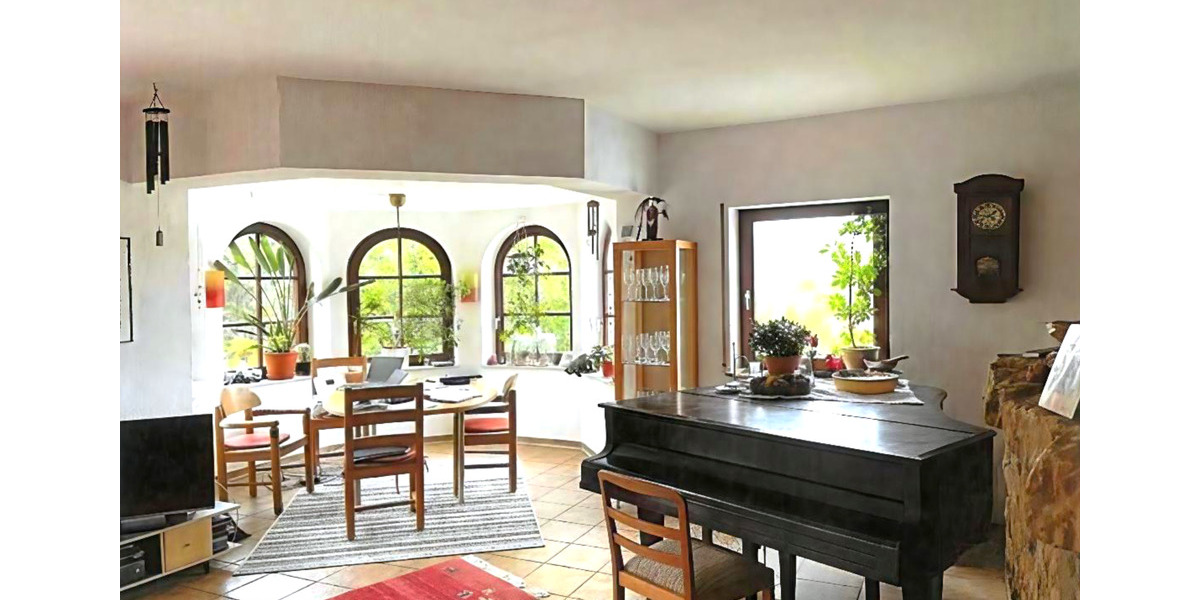 Erdgeschoßwohnung Kirchentellinsfurt - 3 Zimmer, 98 m&sup2;, 1.300&euro; | Angebot:24554502