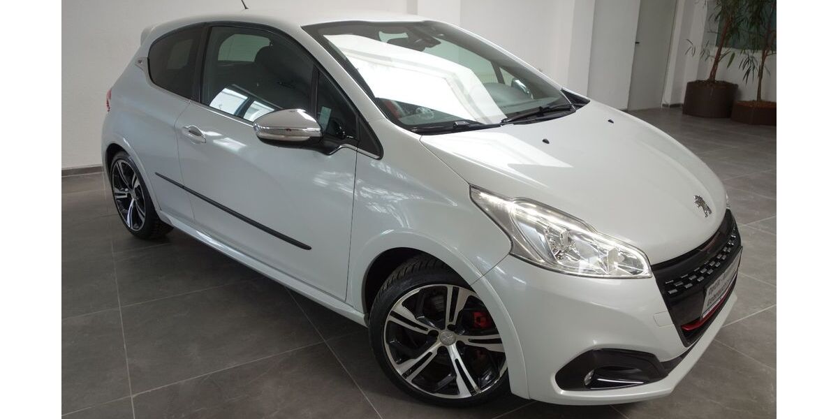Peugeot 208 106.000 km 8.500 &euro; Mühlacker 75417
