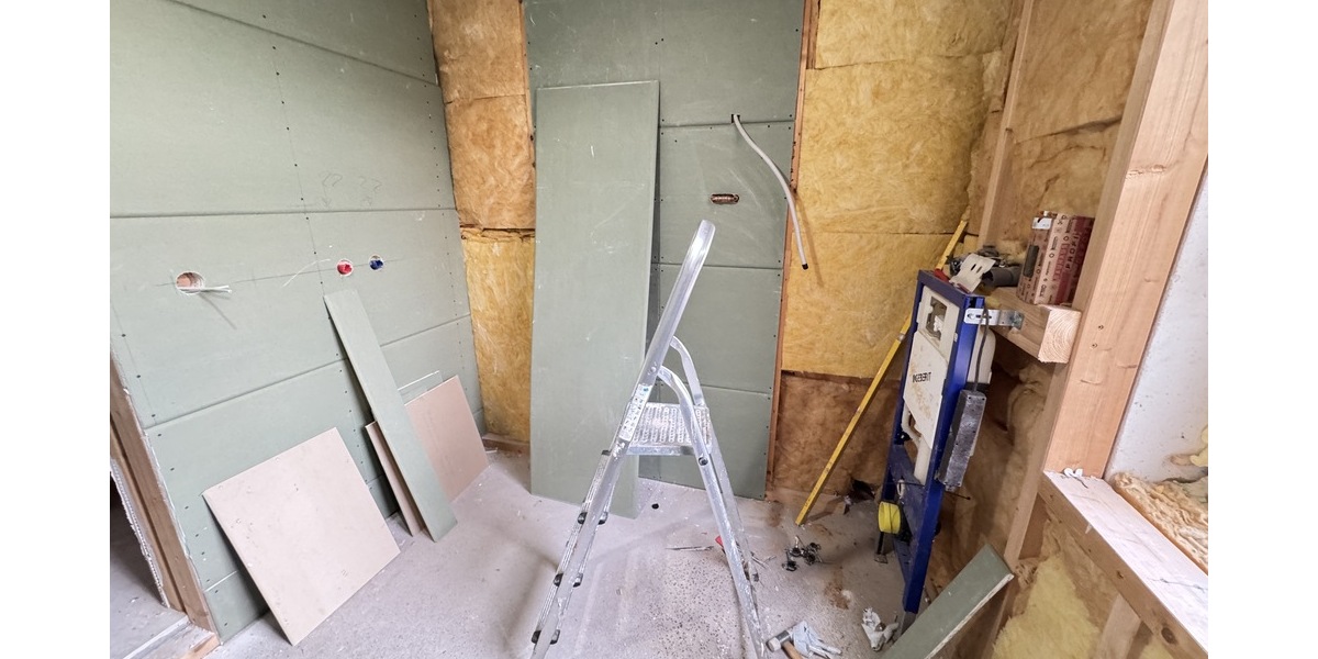 Teilsaniertes 3-Familienhaus in Pforzheim-Würm - Mehrfamilienhaus, Wohnhaus Pforzheim Eutingen | Angebot:23421912