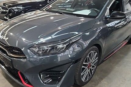 Kia pro ceed / ProCeed 169.000 km 16.799 &euro; Reutlingen / Mittelstadt 72766