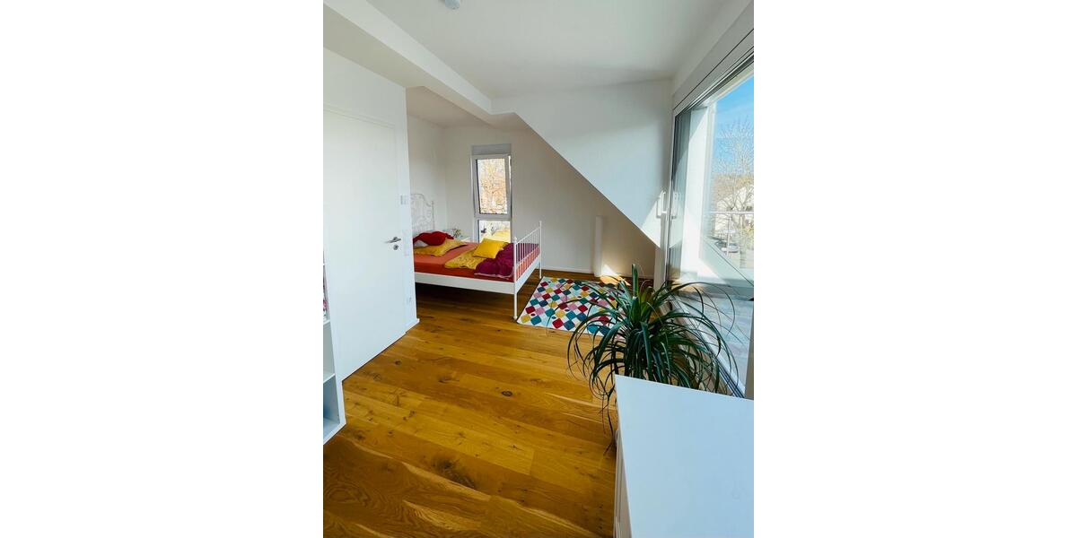 Doppelhaushälfte Wimsheim - 6 Zimmer, 168 m&sup2;, 1.990&euro; | Angebot:25856134