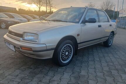 Daihatsu Applause