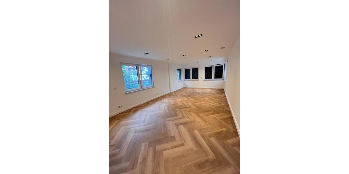 Erdgeschoßwohnung Stuttgart Stuttgart-Ost - 3 Zimmer, 113 m&sup2;, 1.900&euro; | Angebot:22605561