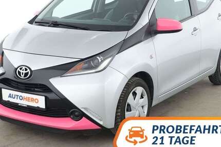 Toyota Aygo 35.128 km 10.240 &euro; Stuttgart 70195
