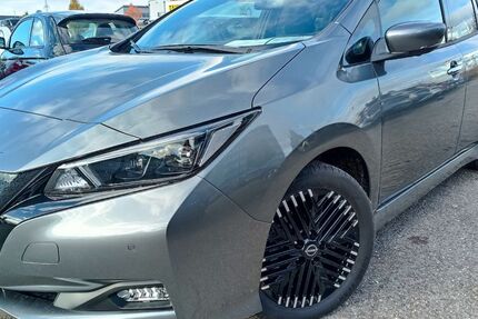 Nissan Leaf 1.000 km 20.750 € Fellbach 70734
