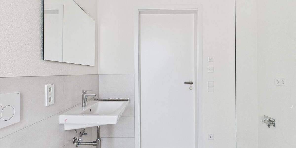 Etagenwohnung Sindelfingen Ost - 2 Zimmer, 60 m&sup2;, 1.280&euro; | Angebot:23016512