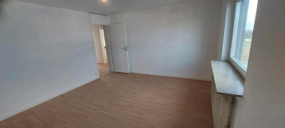 Etagenwohnung Gerlingen - 3 Zimmer, 77 m&sup2;, 1.475&euro; | Angebot:25641336