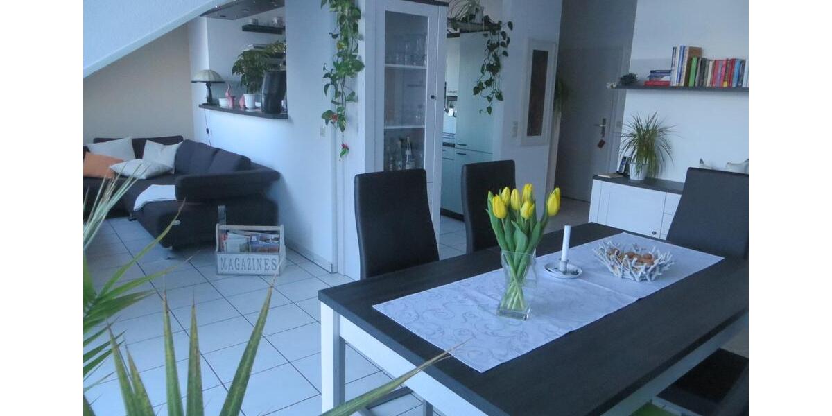 Dachgeschoßwohnung Reutlingen Reutlingen (Kernstadt) - 4.5 Zimmer, 86 m&sup2;, 320.000&euro; | Angebot:24314471