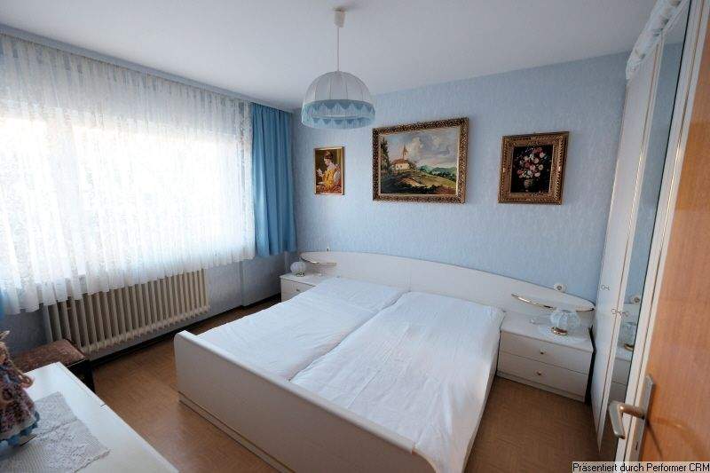 Reihenmittelhaus Ludwigsburg Oßweil - 4 Zimmer, 105 m&sup2;, 429.000&euro; | Angebot:25107243