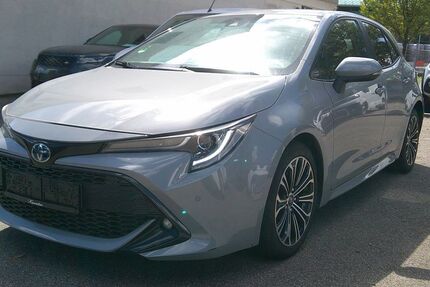 Toyota Corolla 82.000 km 16.940 &euro; Sindelfingen 71065