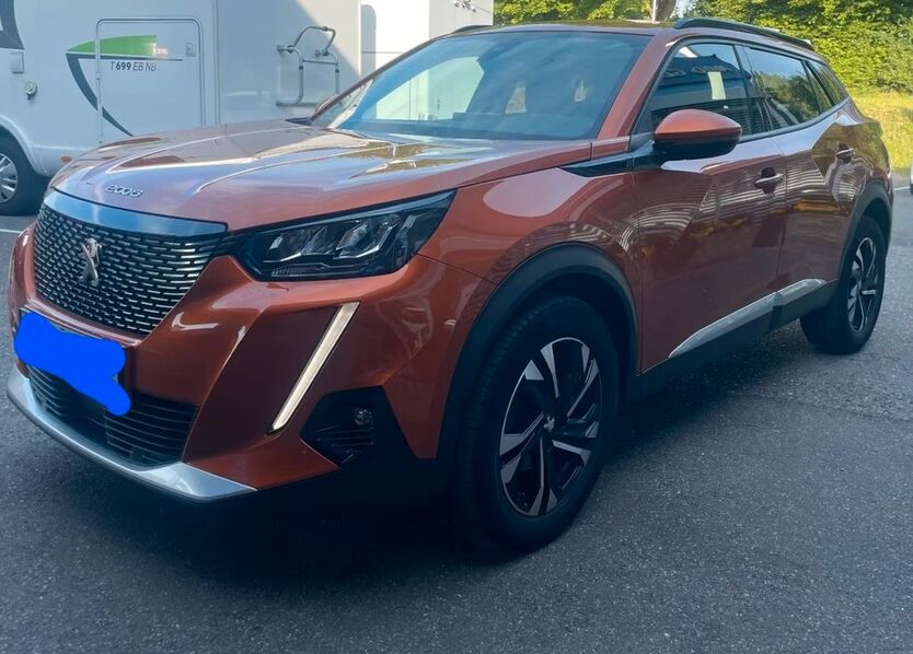 Peugeot 2008 81.500 km 15.800 € Stuttgart 70439