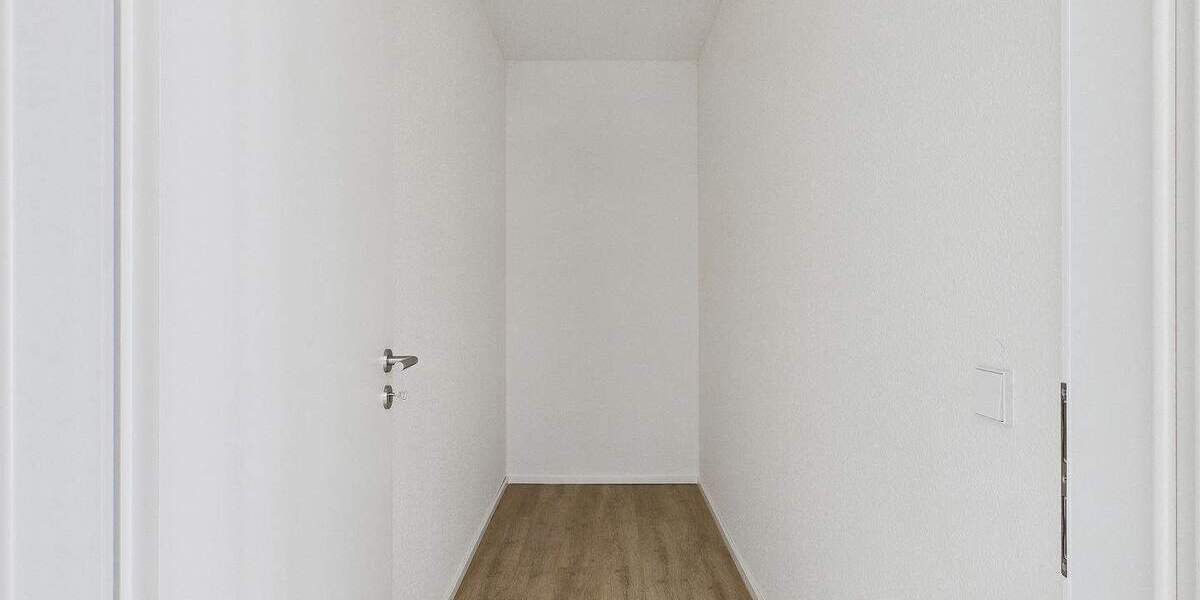 Etagenwohnung Sindelfingen Ost - 2 Zimmer, 64 m&sup2;, 1.220&euro; | Angebot:25772240