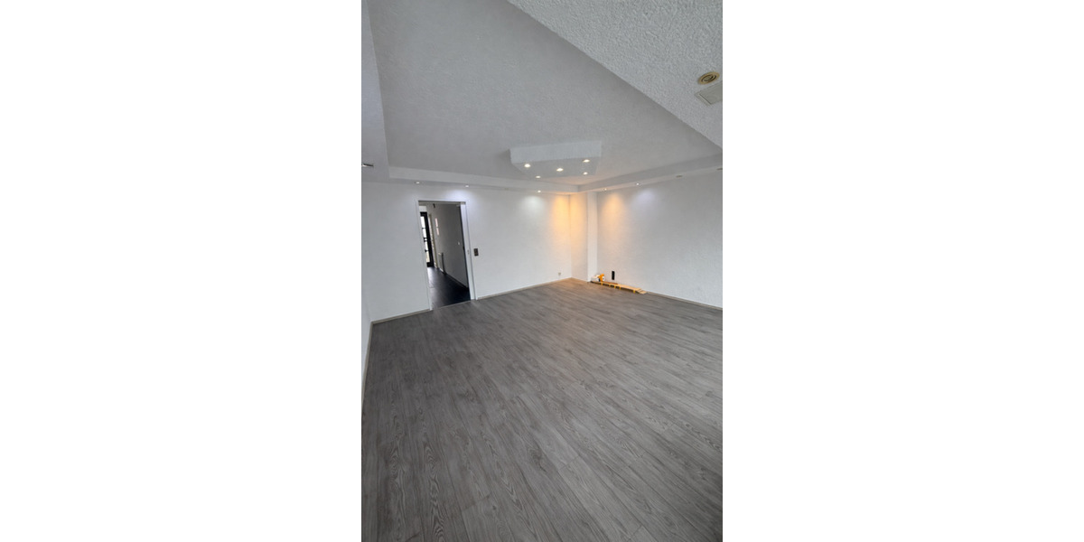 Reihenhaus Esslingen am Neckar Pliensauvorstadt - 4.5 Zimmer, 105 m&sup2;, 455.000&euro; | Angebot:24662491