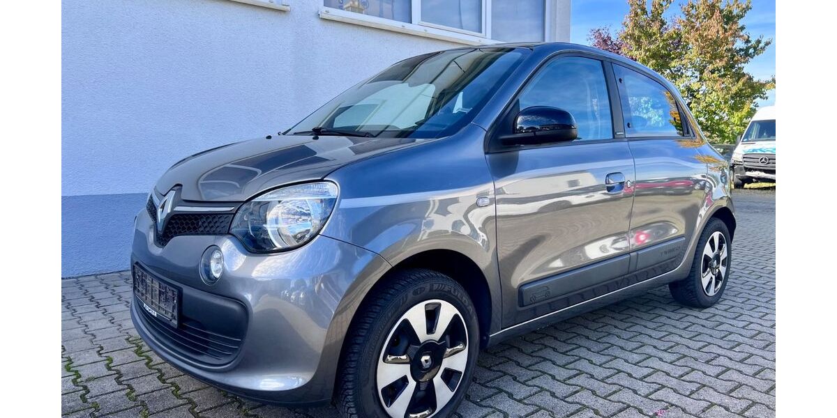 Renault Twingo 62.476 km 7.999 &euro; Hildrizhausen 71157
