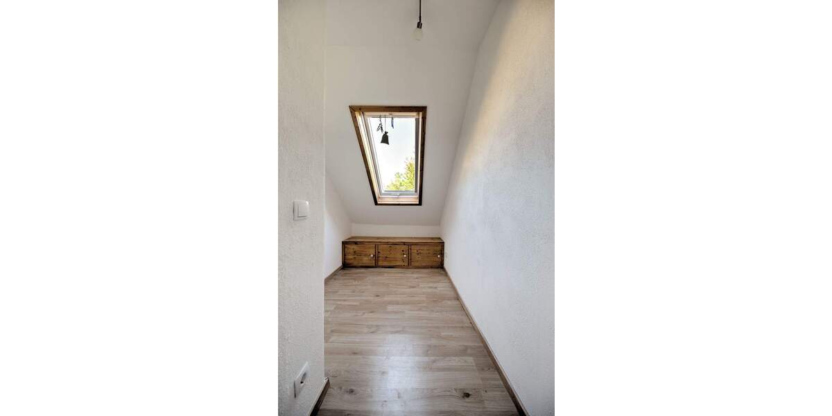 Reihenmittelhaus Sindelfingen Darmsheim - 5 Zimmer, 128 m&sup2;, 399.000&euro; | Angebot:25694971