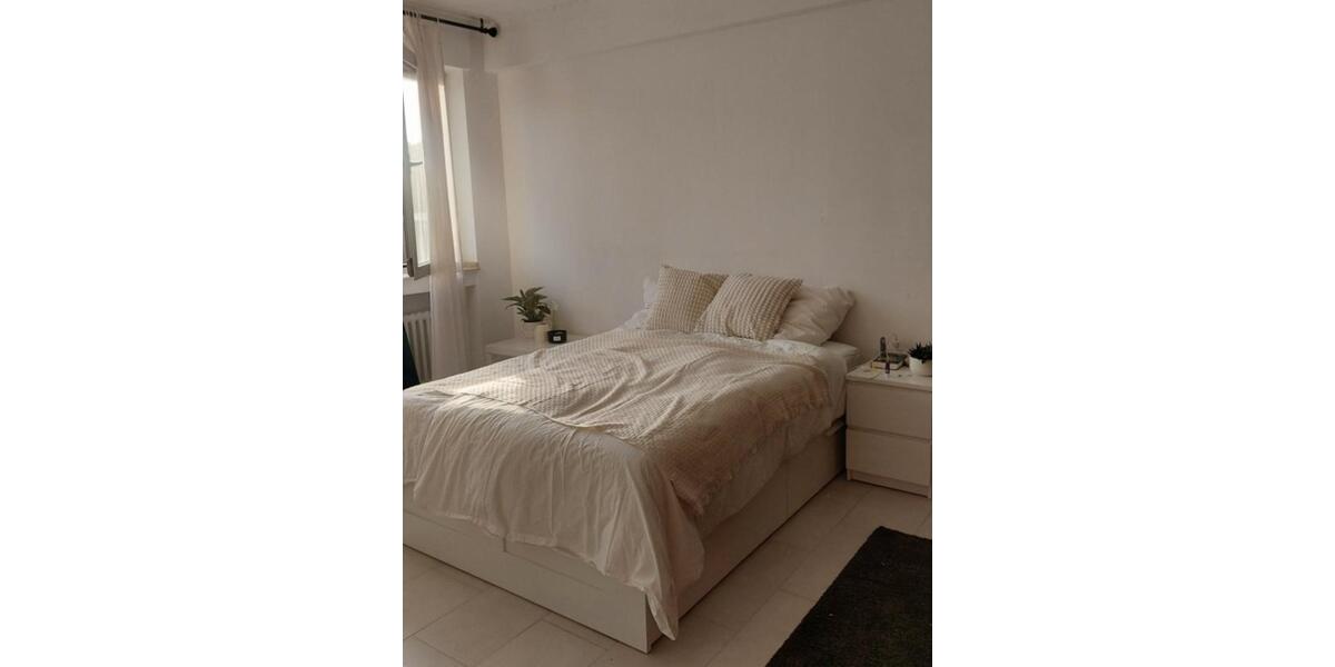 Etagenwohnung Esslingen am Neckar - 1 Zimmer, 25 m&sup2;, 500&euro; | Angebot:25829656