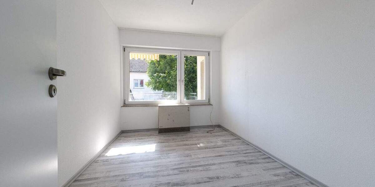 Mehrfamilienhaus, Wohnhaus Sindelfingen Darmsheim - 8 Zimmer, 193 m&sup2;, 790.000&euro; | Angebot:24114155