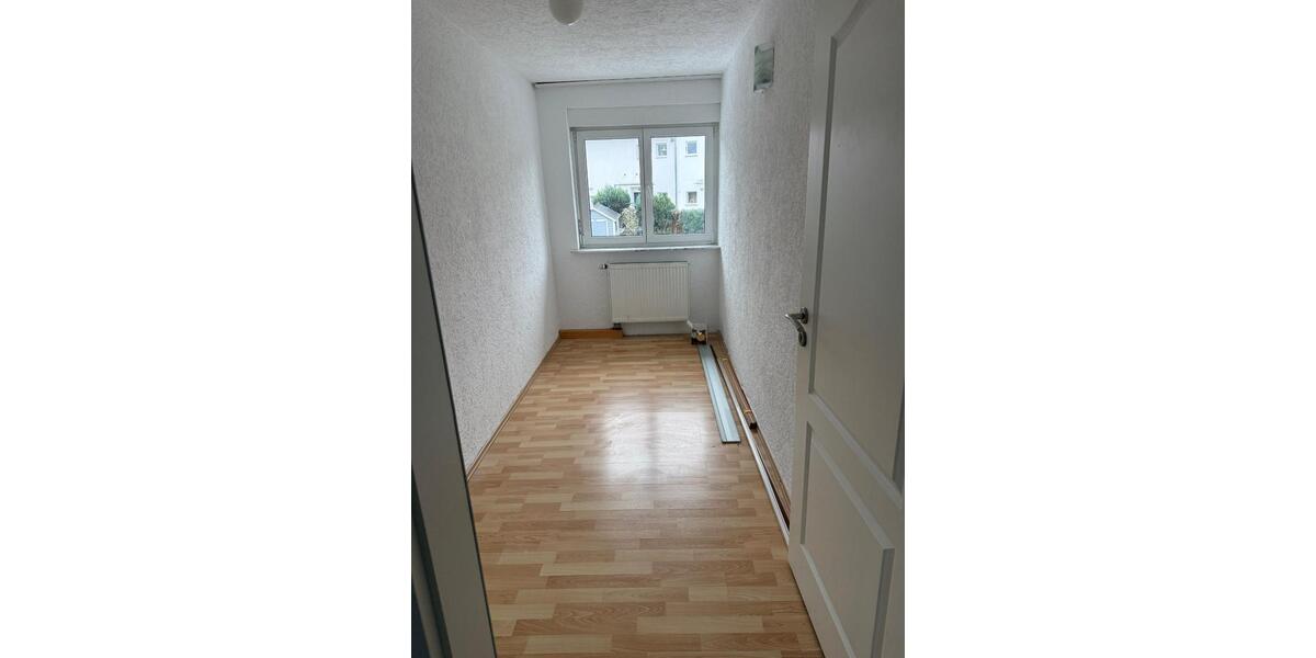 Reihenhaus Esslingen am Neckar Pliensauvorstadt - 4.5 Zimmer, 105 m&sup2;, 455.000&euro; | Angebot:24662491