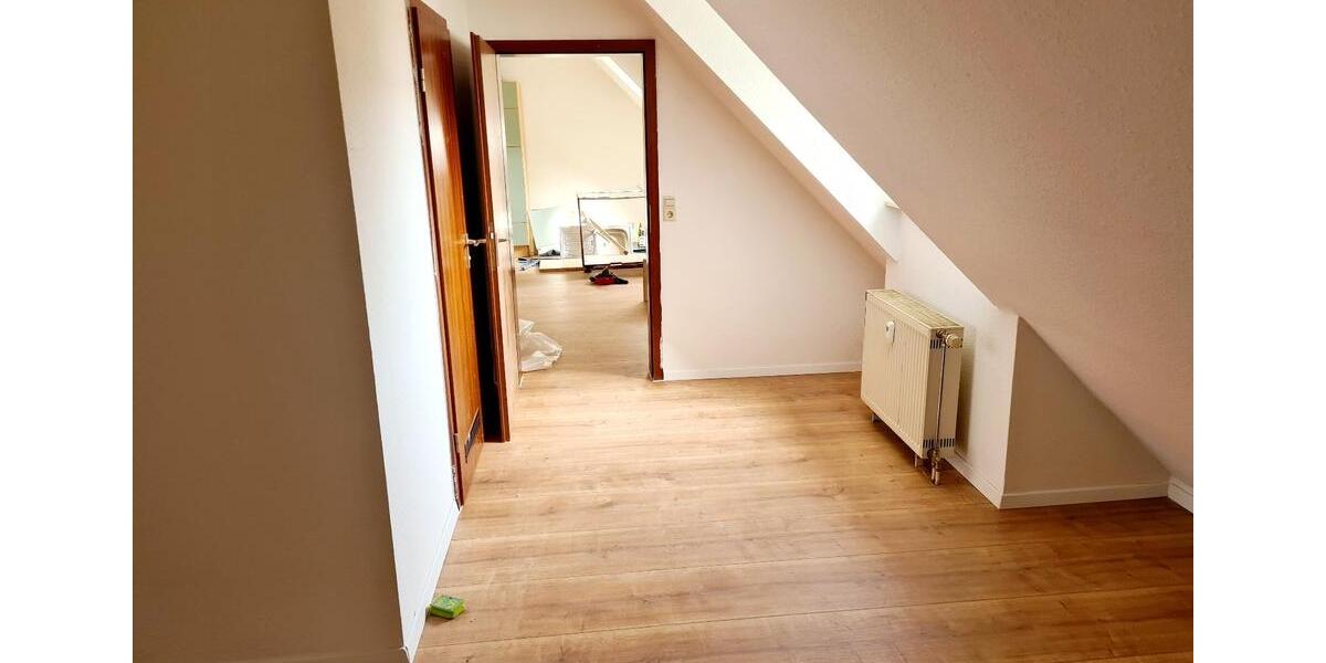 Dachgeschoßwohnung Ostfildern - 2 Zimmer, 45 m&sup2;, 730&euro; | Angebot:26454709