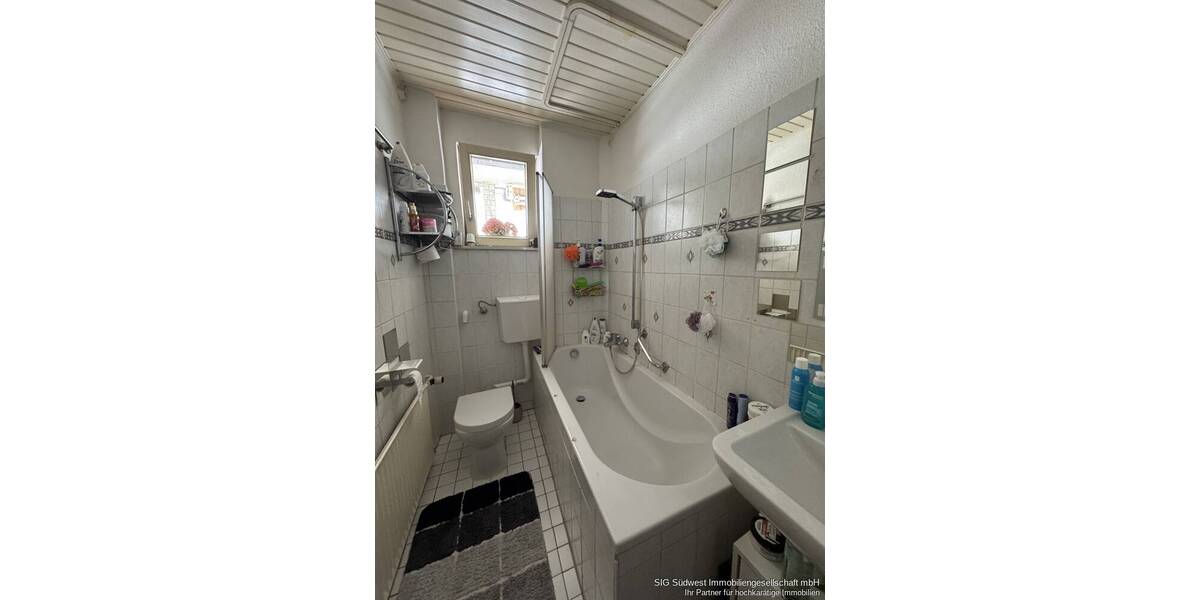 Mehrfamilienhaus, Wohnhaus Pforzheim / Huchenfeld Innenstadt - 1 Zimmer, 300 m&sup2;, 599.000&euro; | Angebot:25911752