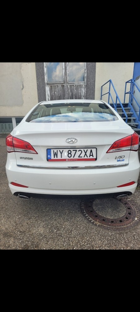 Hyundai i40 162.000 km 5.200 € Stuttgart 70173
