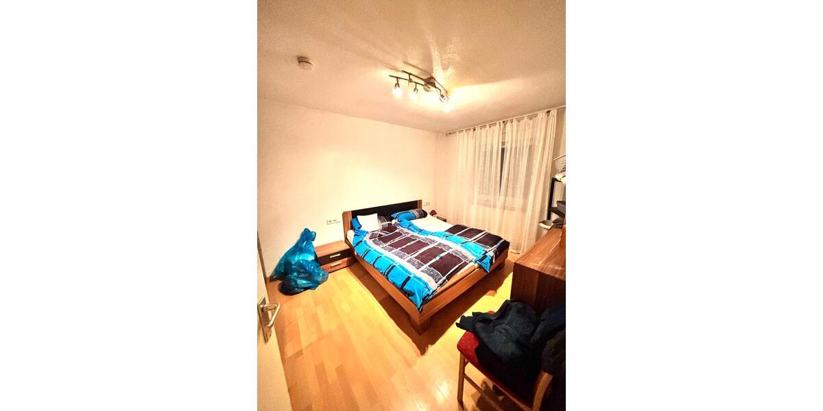 Erdgeschoßwohnung Ludwigsburg - 3 Zimmer, 70 m&sup2;, 1.000&euro; | Angebot:26001342