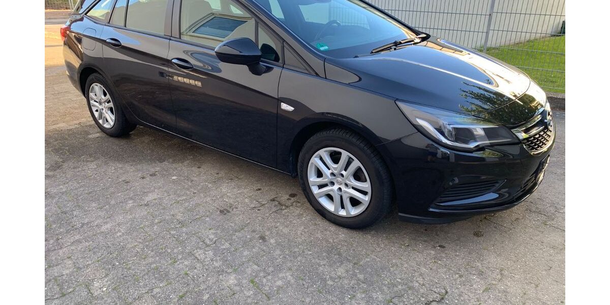 Opel Astra 104.354 km 8.750 &euro; Gärtringen 71116