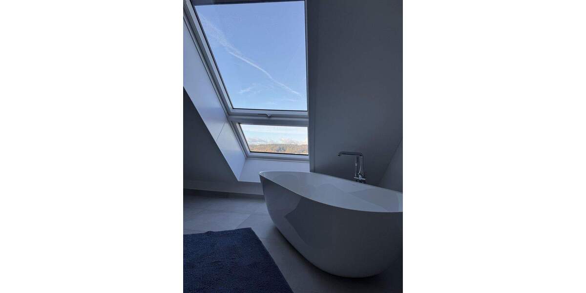 Doppelhaushälfte Renningen Malmsheim - 6 Zimmer, 226 m&sup2;, 2.850&euro; | Angebot:25629869