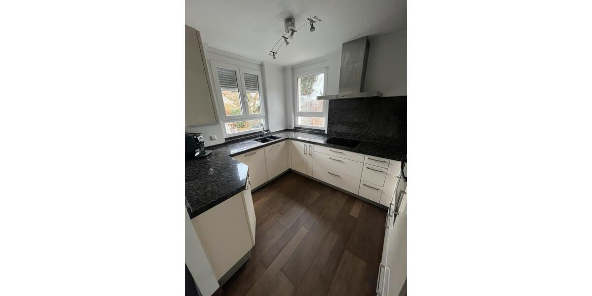 Reihenhaus Ditzingen - 5.5 Zimmer, 144 m&sup2;, 940.000&euro; | Angebot:24652579