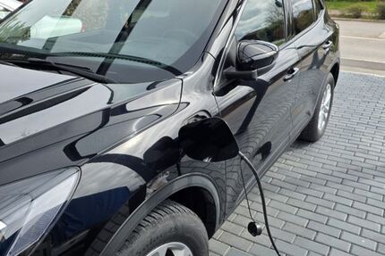 Ford Kuga 65.000 km 19.800 &euro; Mötzingen 71159