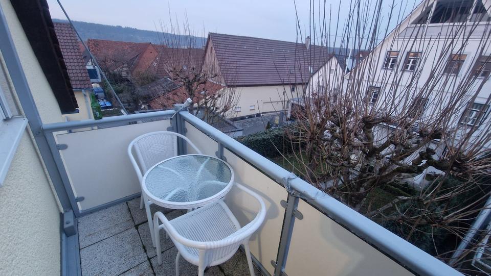 Dachgeschoßwohnung Leonberg - 4 Zimmer, 61 m&sup2;, 259.000&euro; | Angebot:25791428