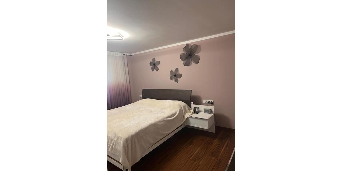 Maisonettenwohnung Stuttgart Mühlhausen - 4 Zimmer, 101 m&sup2;, 395.000&euro; | Angebot:27020417