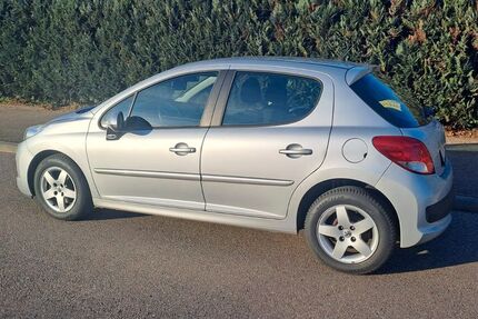 Peugeot 207 94.000 km 3.799 &euro; Möglingen 71696