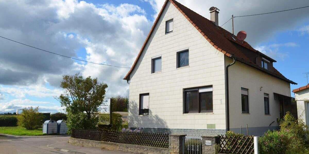 Mehrfamilienhaus, Wohnhaus Rutesheim - 7 Zimmer, 178 m&sup2;, 538.000&euro; | Angebot:25704324