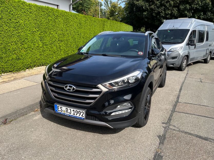 Hyundai TUCSON 40.300 km 15.999 € Ostfildern 73760