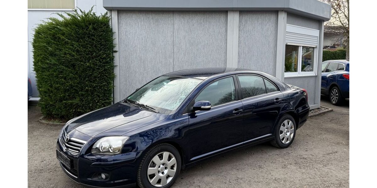 Toyota Avensis 42.770 km 7.995 &euro; Walddorfhäslach 72141