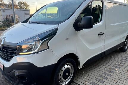 Renault Trafic 202.000 km 5.790 &euro; Pforzheim 75172
