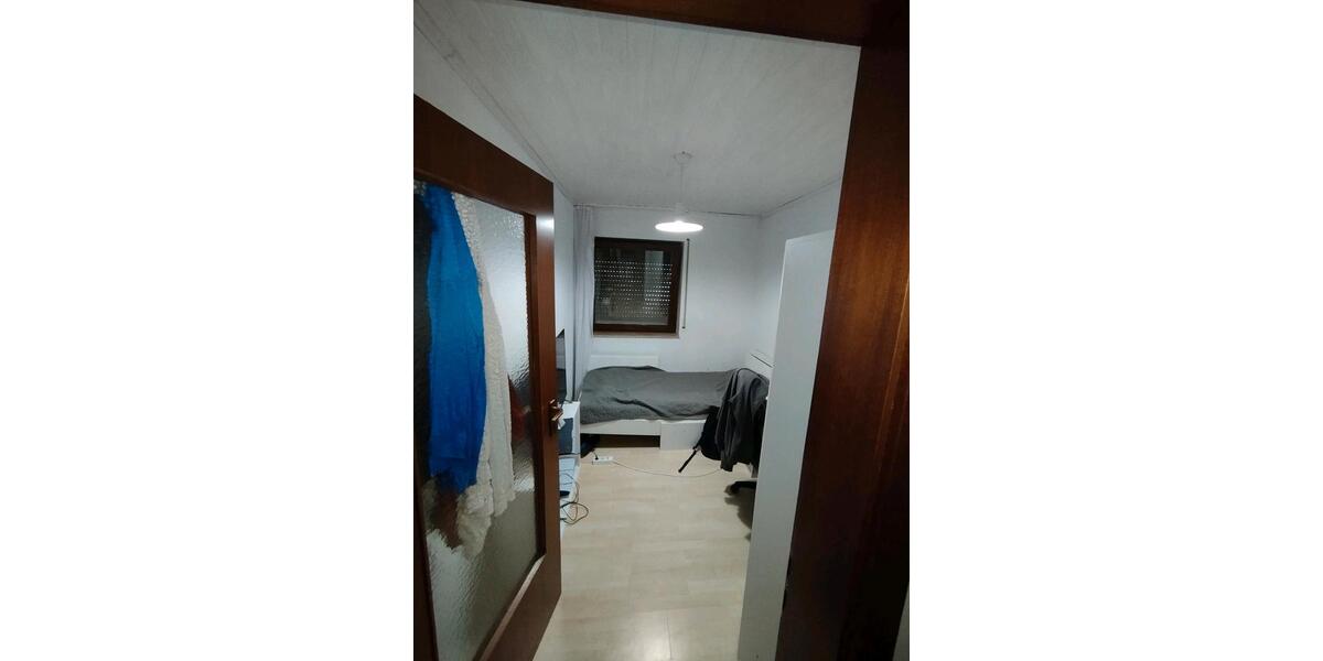 Doppelhaushälfte Wiernsheim - 5 Zimmer, 120 m&sup2;, 1.250&euro; | Angebot:27617807