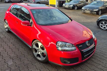 VW Golf 259.000 km 4.650 &euro; Stuttgart 70435