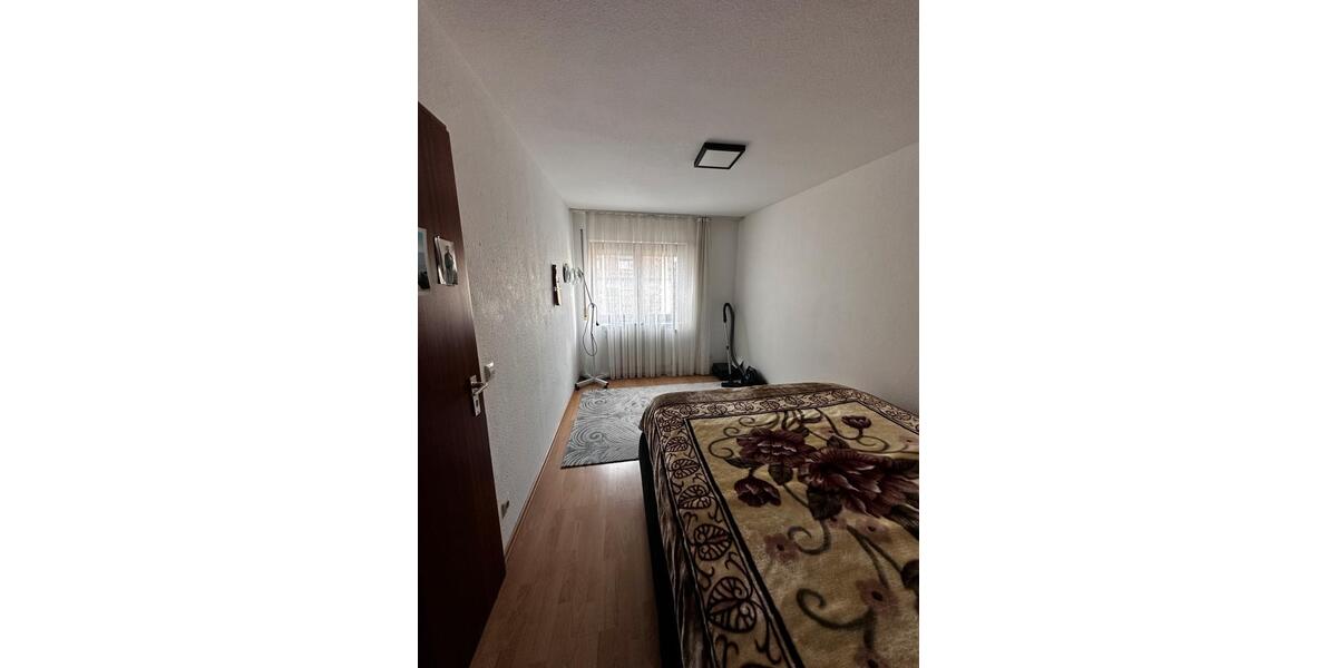 Etagenwohnung Remseck am Neckar - 3 Zimmer, 67 m&sup2;, 290.000&euro; | Angebot:26489715