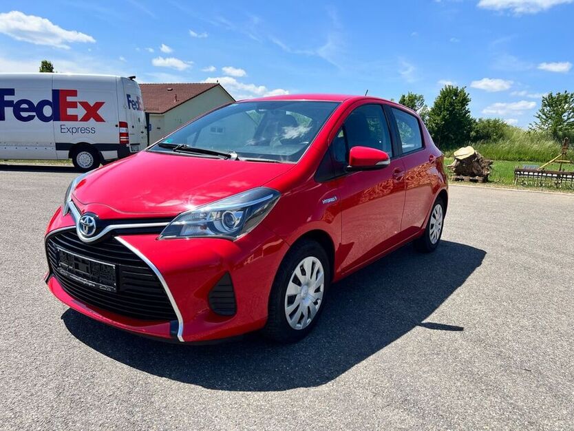 Yaris