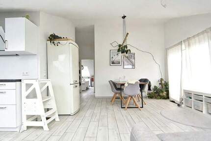 Wohnung Stuttgart-Plieningen Plieningen - 4 Zimmer, 71 m&sup2;, 1.450&euro; | Angebot:25657414