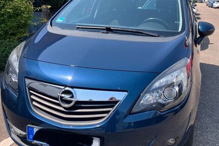Opel Meriva 83.900 km 5.900 &euro; Stuttgart 70439