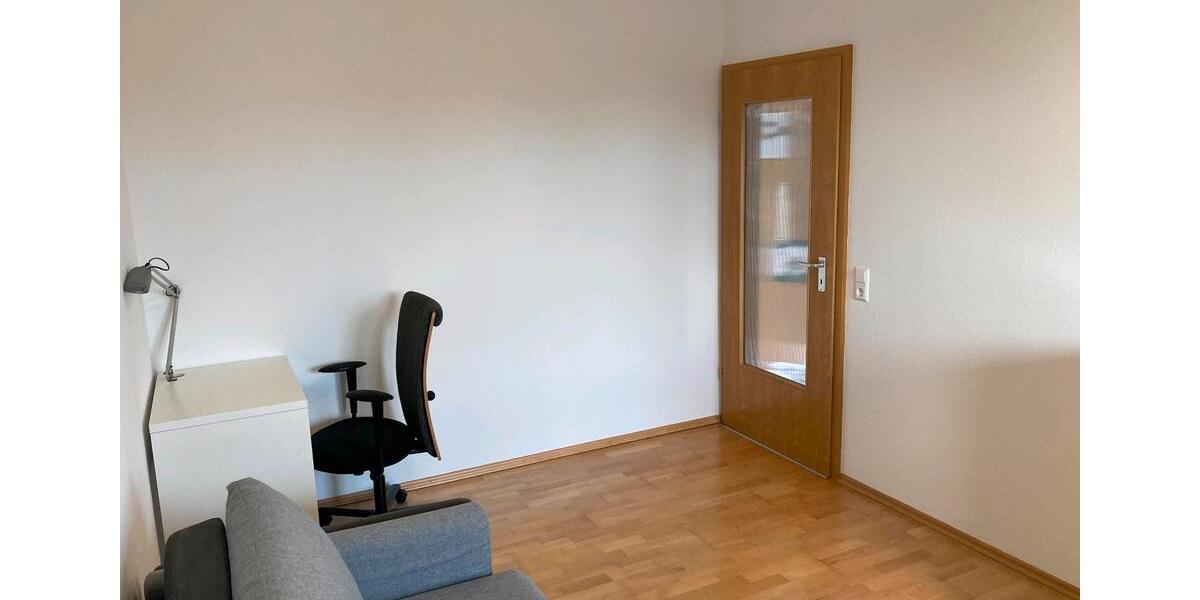Dachgeschoßwohnung Gerlingen - 5 Zimmer, 108 m&sup2;, 579.000&euro; | Angebot:26126760