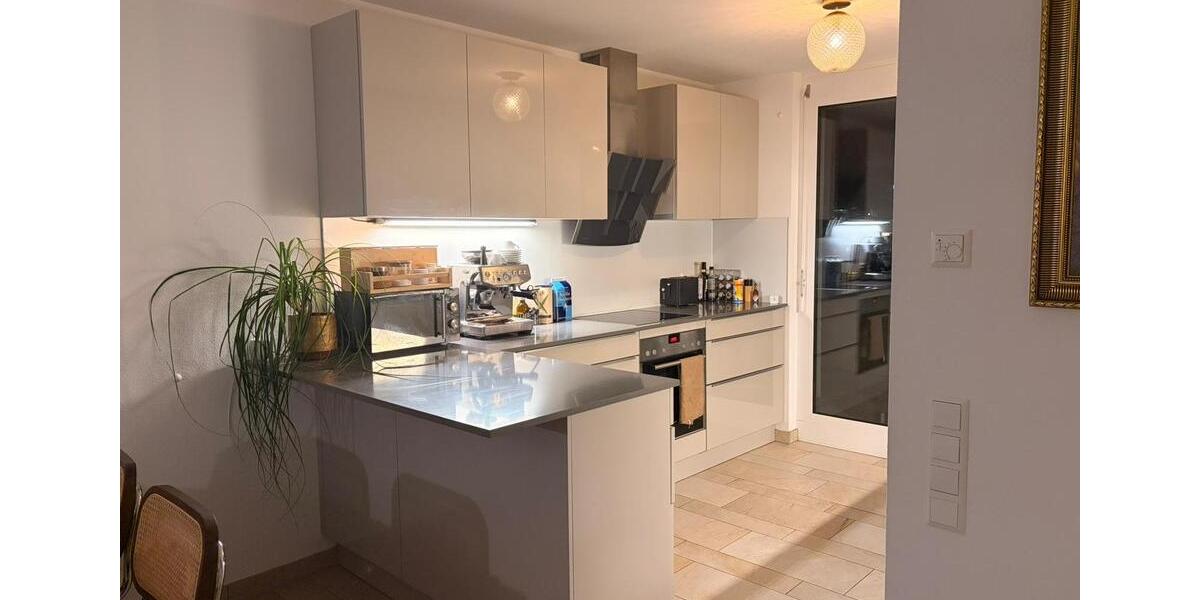 Einfamilienhaus Stuttgart Luginsland - 3 Zimmer, 82 m&sup2;, 1.435&euro; | Angebot:25811376