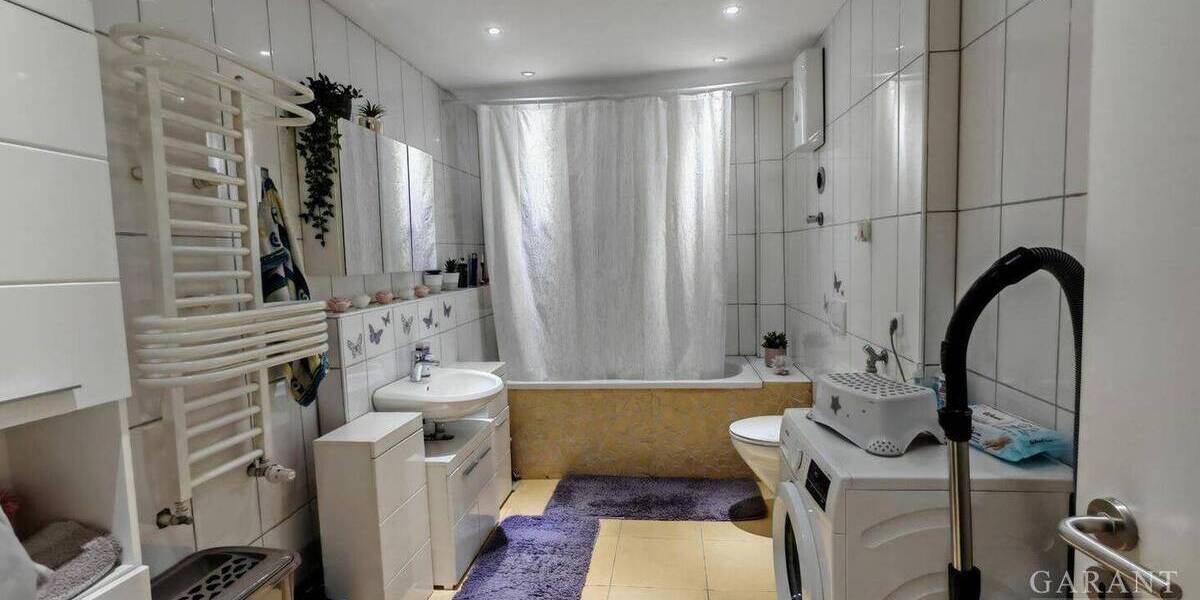 Etagenwohnung Pforzheim Dillweißenstein - 4 Zimmer, 93 m&sup2;, 235.000&euro; | Angebot:25747443