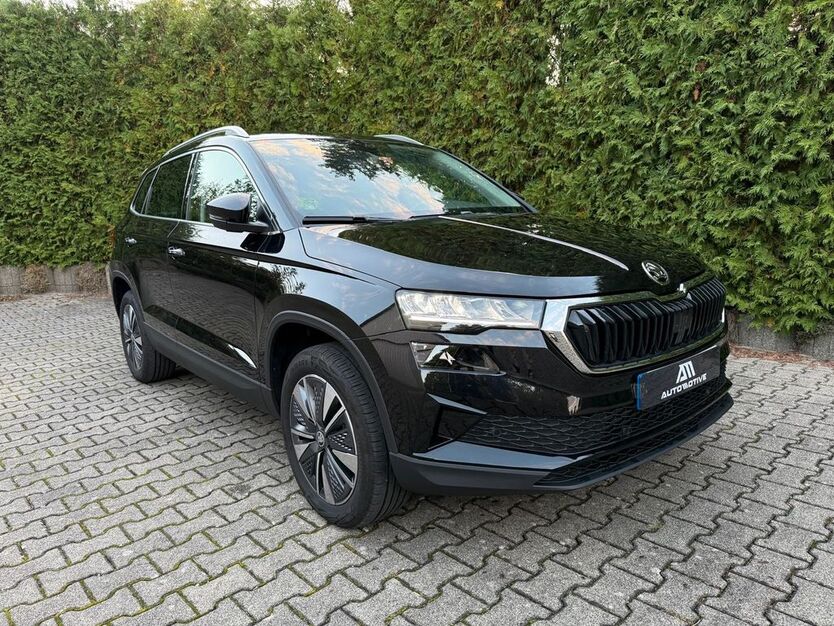 Skoda Karoq 7.450 km 27.990 € Stuttgart 70376