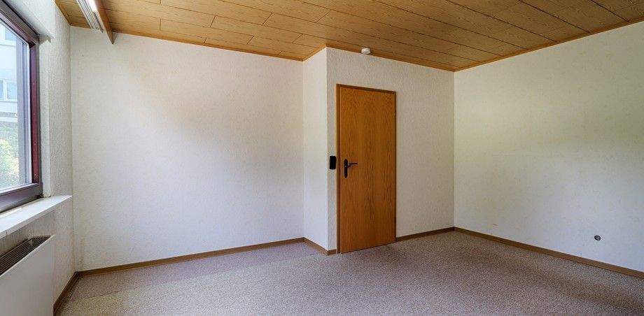 Mehrfamilienhaus, Wohnhaus Reutlingen Betzingen - 6 Zimmer, 182 m&sup2;, 598.000&euro; | Angebot:24756184